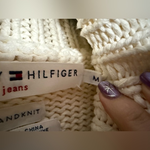 Vintage Tommy Hilfiger Ivory Graphic Chunky Knit Turtleneck Medium - Picture 5 of 9